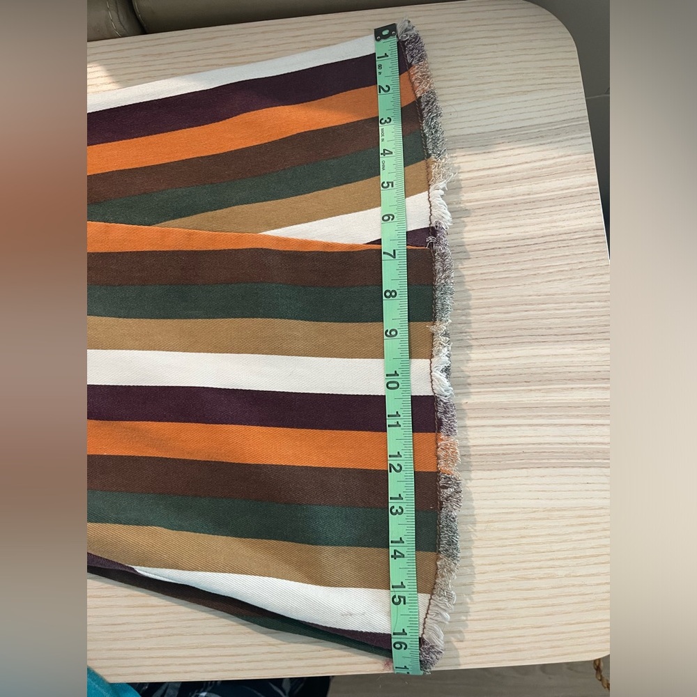 Versona Multicolor Stripe Flaired Bottom Jeans - Picture 11 of 13